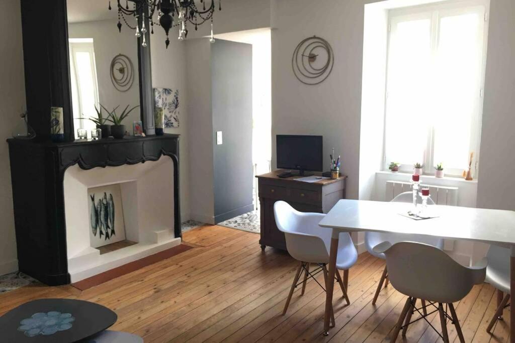 Appartement De Caractere Avec Terrasse. La Rochelle  Ngoại thất bức ảnh